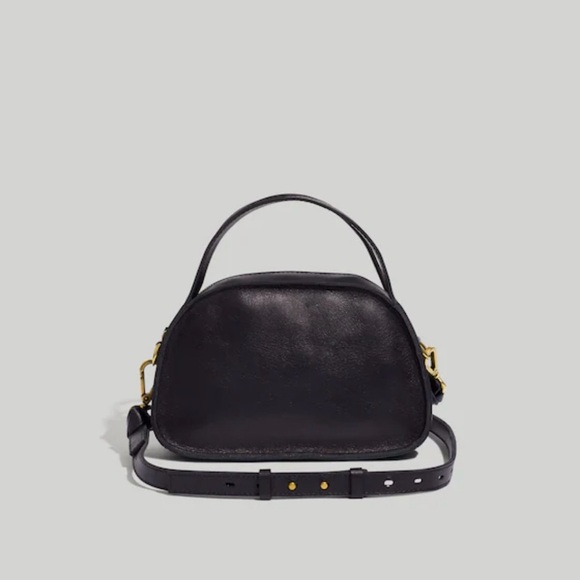 Madewell Handbags - NEW Madewell Sydney Zip-Top Leather Crossbody Bag in Black with Gold Hardware